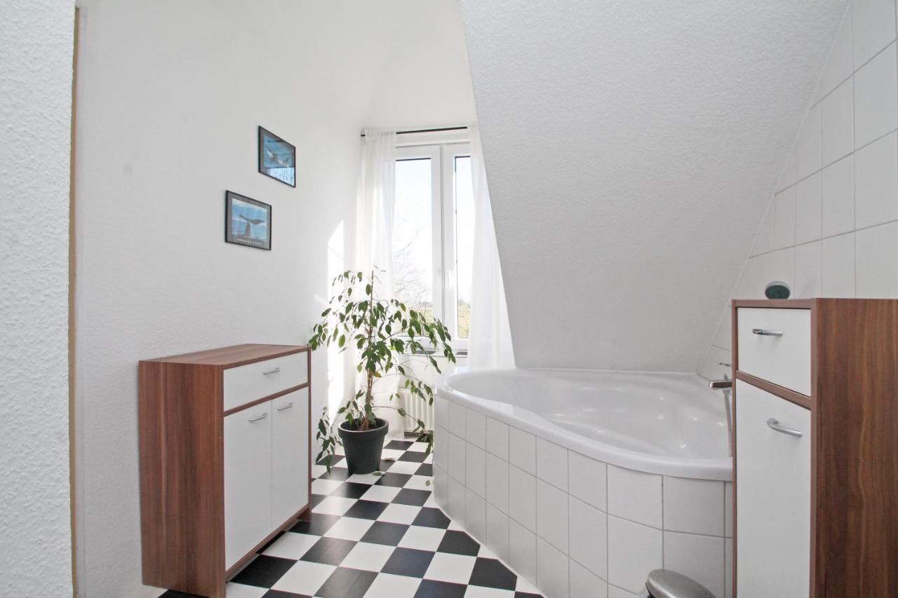 Pension Altes Zollhaus Norden Esterno foto